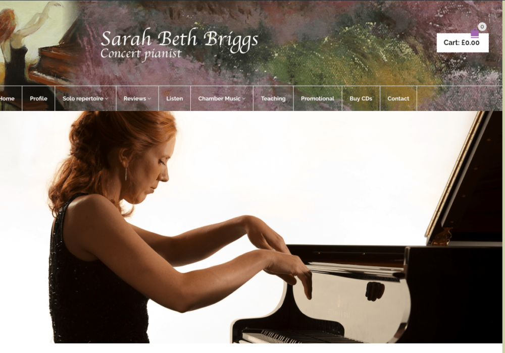 http://sarahbethbriggspianist.co.uk/